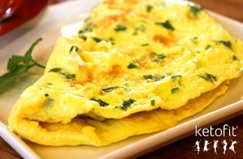 Vláčnou proteinovou omeletu si dejte klidně každý den!